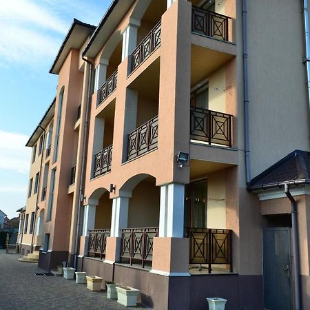 Hotel Aquarius Čornomorsk Exteriér fotografie