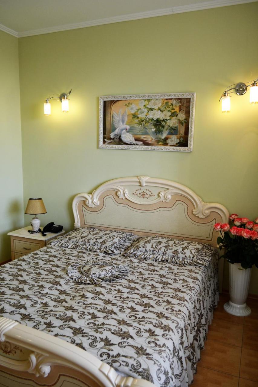 Hotel Aquarius Čornomorsk Exteriér fotografie