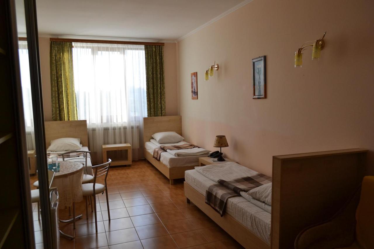 Hotel Aquarius Čornomorsk Exteriér fotografie